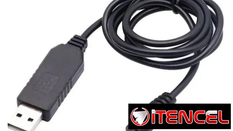 cable USB de refuerzo (boost) diseñado para convertir una fuente de alimentación USB de 5V a 12V