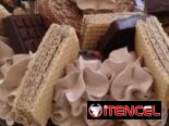 CAKES DE CONFITURAS Y DE TRES LECHES EXQUISITOS