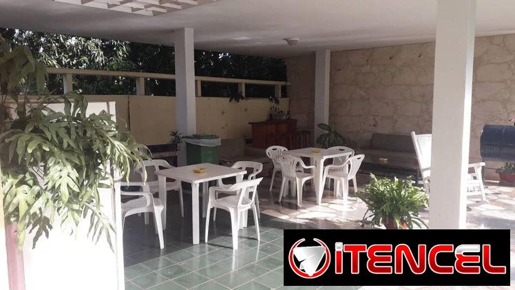 Piscina y diversión! Oferta de pasadía en SIBONEY