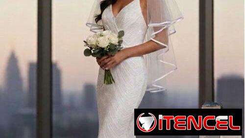 Vestido de novia talla S en perfecto estado, viene con su velo,collar,cinta y espejo.
