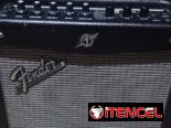 Amplificador de Guitarra Fender Mustang I V.2