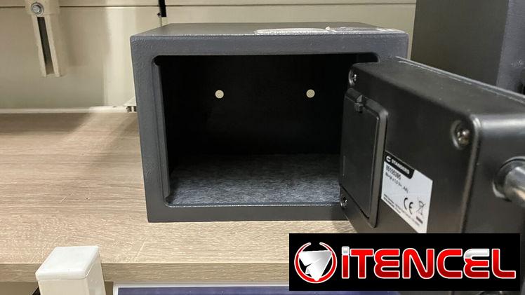 **** Caja de Seguridad  ****