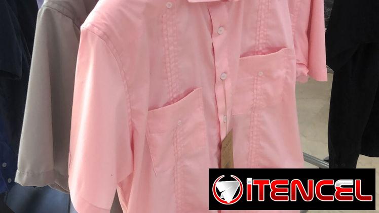 Guayaberas diferentes modelos y colores.