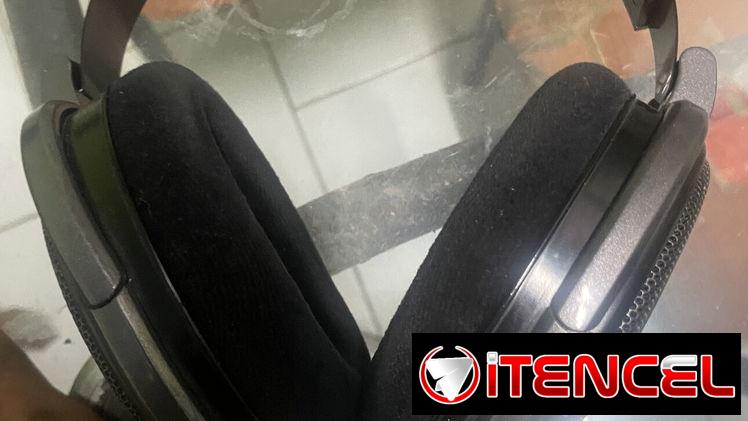 Audífonos senheiser HD 650, interfaz Steinberg ,micrófono condensador akgc214