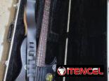 SE VENDE BAJO MARCUS MILLER CON SUS ACCESORIOS