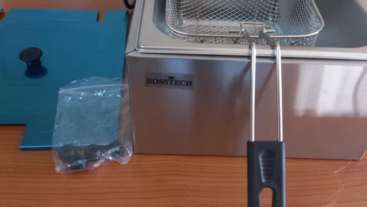 58296067  🍟 FREIDORA ELÉCTRICA INDUSTRIAL BOSS TECH BT-1582 DE 10 LITROS 🍤 💰 Precio: $55 🛡️ Garantía: 15 días