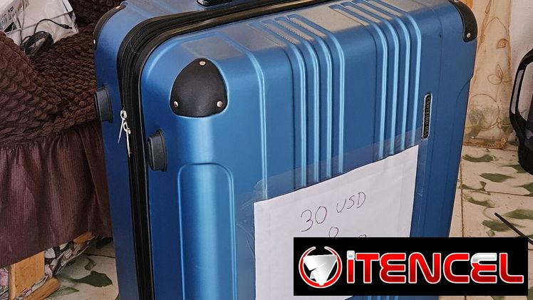 Vendo maleta para viaje ,de las mas grandes  ,,,nueva