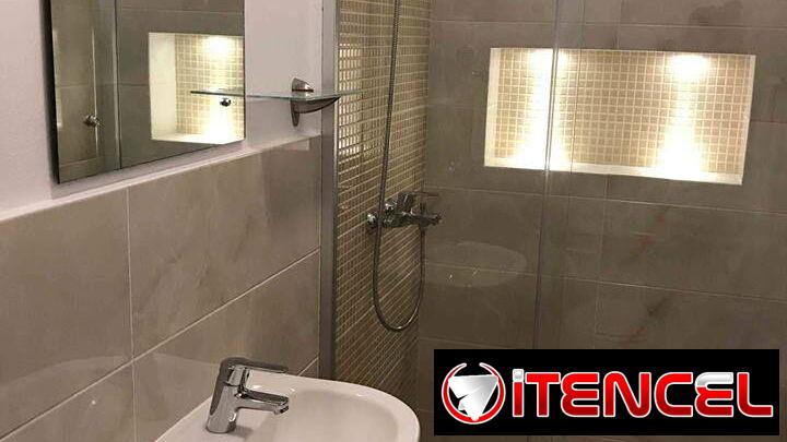 SE RENTAN HABITACIONES EN HOSTAL CERCA DEL HABANA LIBRE. 53880216