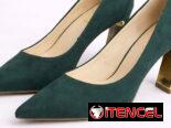 Zapatos puntifinos de tacón grueso