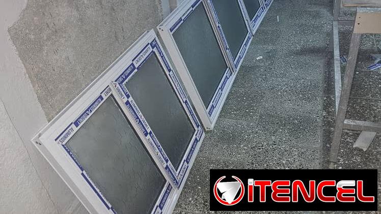 Ventanas y puertas de aluminio. Bajos de meseta ect