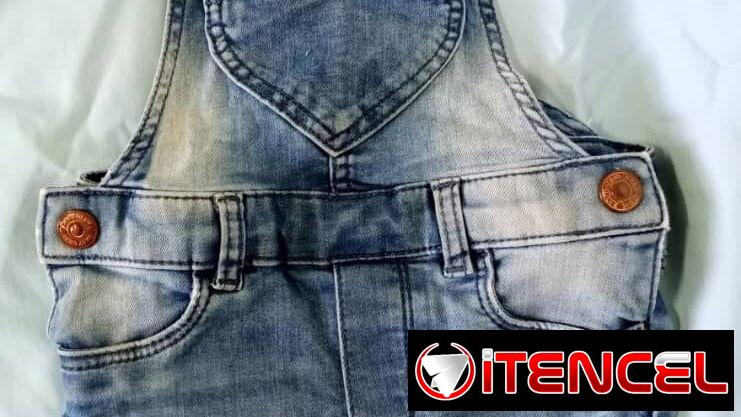 **Se vende** Overol de niña