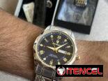 Y reloj de hombre de acero inoxidable