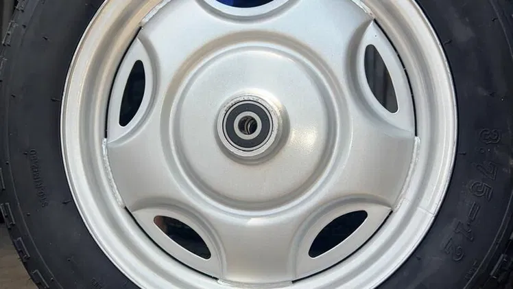 LLANTAS CON GOMAS Y CÁMARA