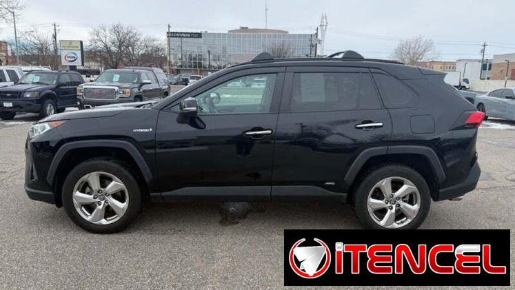 Mi Toyota Rav4 está disponible para envío a Cuba.