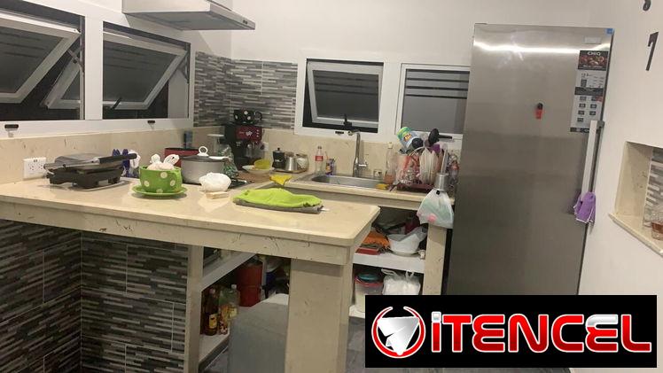 ‼️REPARTO MARTÍ CASA TOTALMENTE INDEPENDIENTE (299,80m²)‼️GARAGE 5/4 Y MÁS 100MIL USD NEGOCIABLES