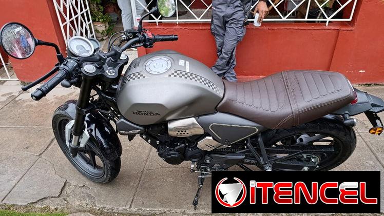 Moto honda 190CC.