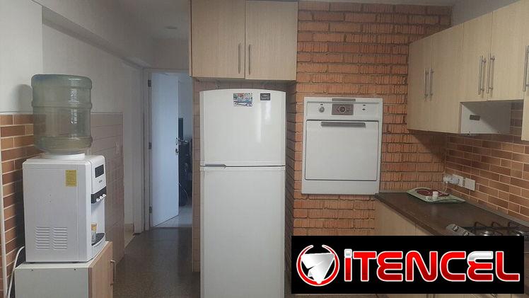 SE VENDE O PERMUTA APARTAMENTO EN MIRAMAR