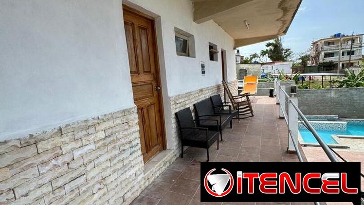 🏡Cod. Z – Apartamento Económico a 4 Cuadras de la Playa Guanabo 🏖️. Tiene planta eléctrica
