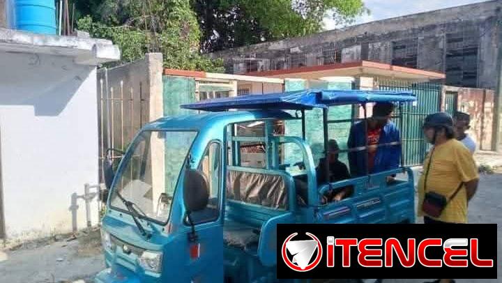 Techos, bancos y escalera para TRICICLOS eléctricos