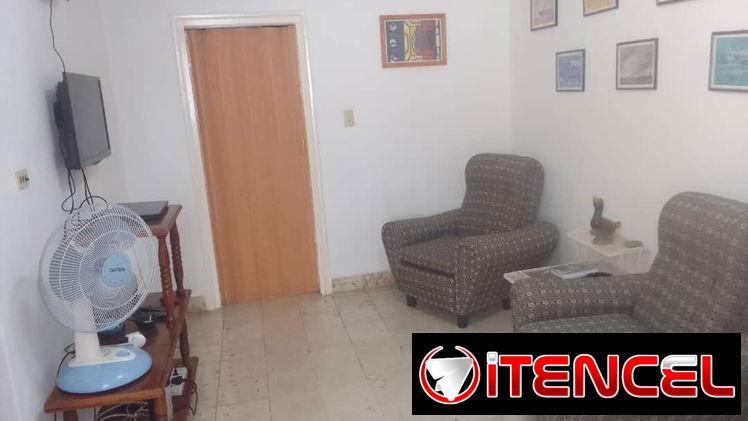 APTO EN PLAYA A UNA PARADA DE LA CEGUERA Y HOSPITALES PEDIATRICO Y MATERNO