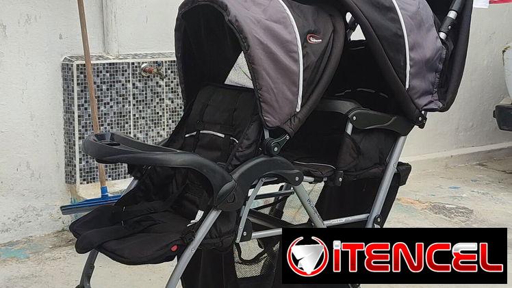 Coche para 2 niños