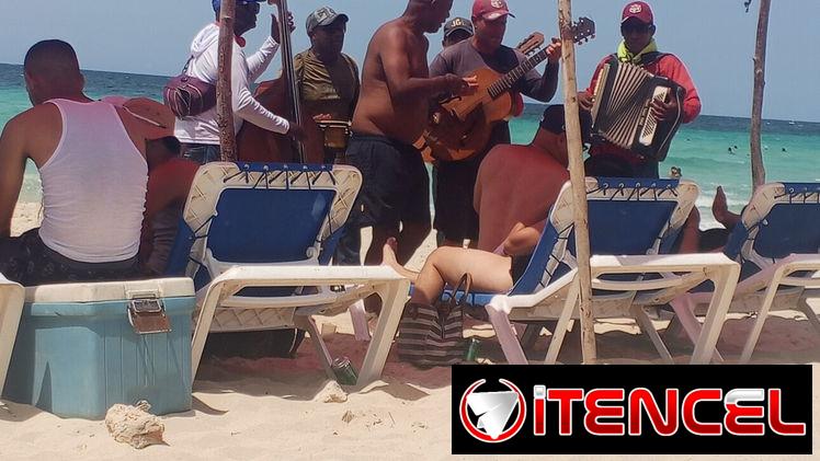Viajes para playa Mar Azul