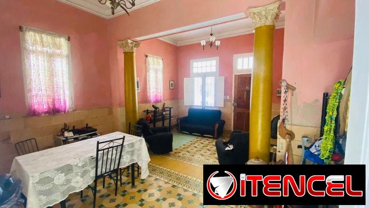 🏠 Casa en venta – VEDADO