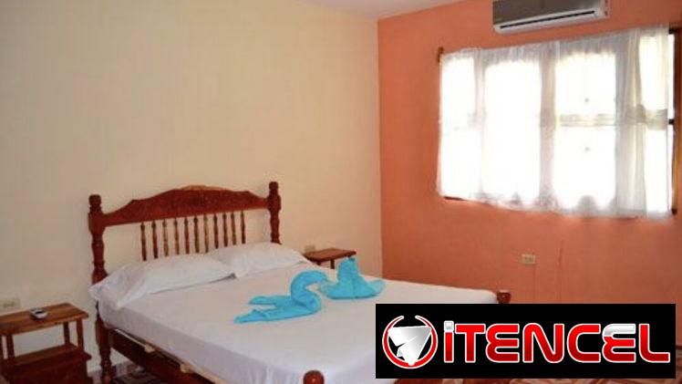 Casa de renta con piscina en Boca Ciega