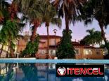 Pasadía en piscina de lujo en La Habana| Casa con piscina