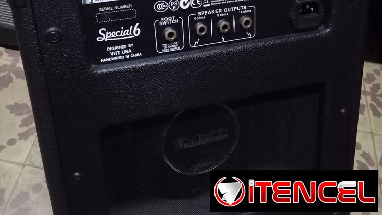 Amplificador de Guitarra VHT Special 6 AV-SP1-6 Combo Tube Amplifier Black (220v)