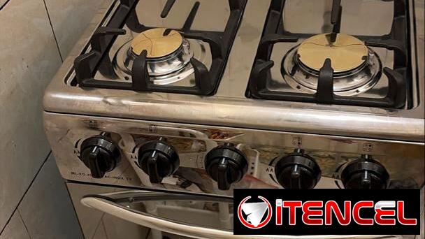 Mecanico de la cocina de gas