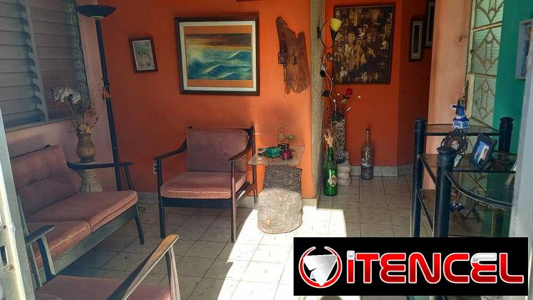 Apartamento capitalista frente calle casino deportivo