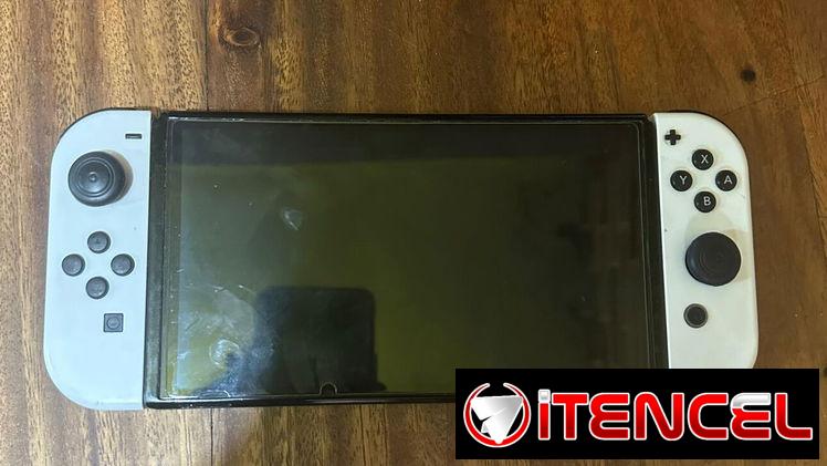 Nintendo Swich oled pirateada