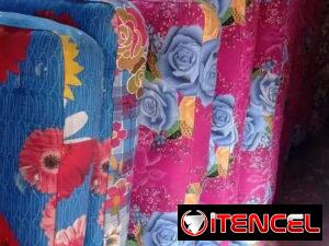 27f6e8e17697f2aee0373818a7fae10e56dbb727cb50cd4d2a955df31987dff0-1
