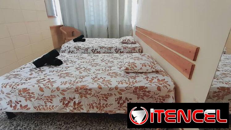 Cod.Z 🏠 Casa Vacacional en Guanabo | 3 Cuartos con Aire y Parqueo Propio