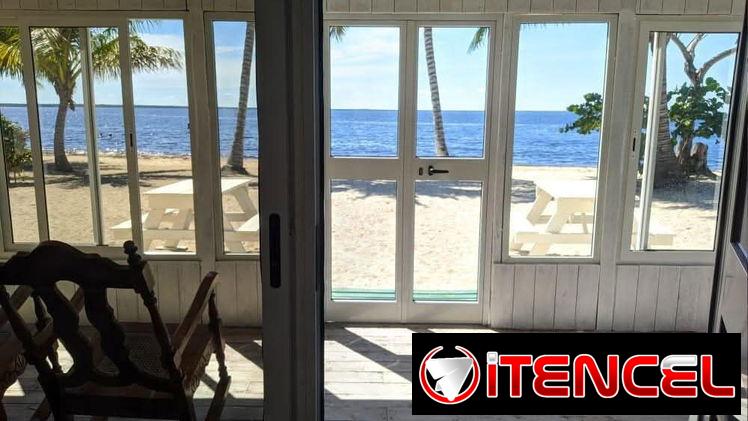 Venta de casa en primera línea de la playa