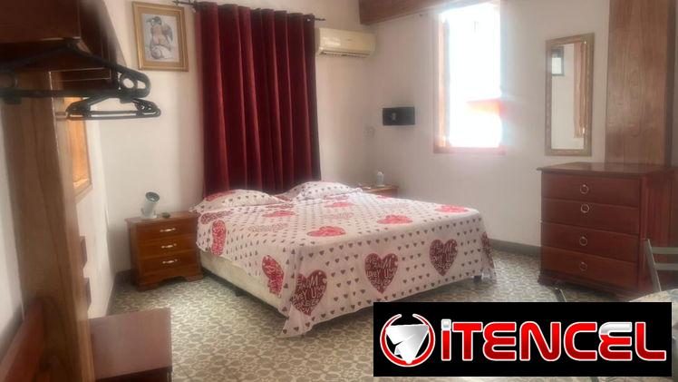 Hermosa casa en renta cerca del Hotel Habana Libre en el corazón del vedado +53 52463651 Y
