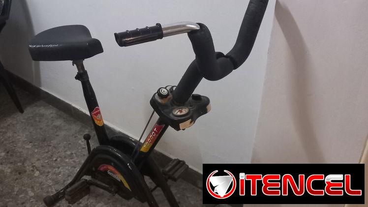 Se vende bicicleta estatica