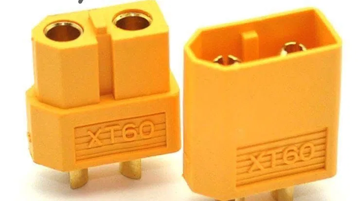 Pareja de Conectores XT60 MACHO Y HEMBRA EN 6USD