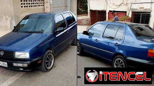 Carro moderno BW
