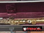 Se vende saxofon soprano