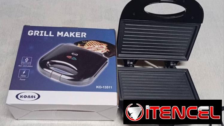 Sandwichera tostadora marca koral  750 W (Mw)