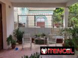 Casa Independiente en el vedado de dos plantas  de 3/4 y 2 baños.