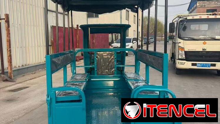 Triciclo Kitova 2026 (0km) con techo, cabina y asiento plegables para 8 personas ($5050)