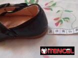 **Se vende** Zapatos de vestir de niña