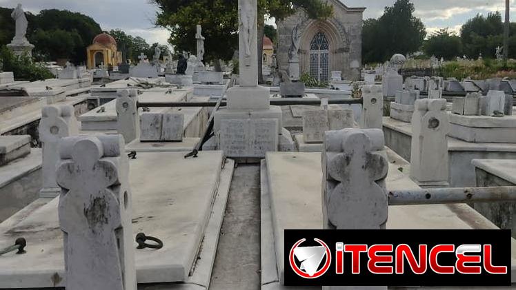 Vendo panteón en cementerio de colon