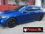 Mercedes Benz C300e 2022 híbrido gasolina y electrico.