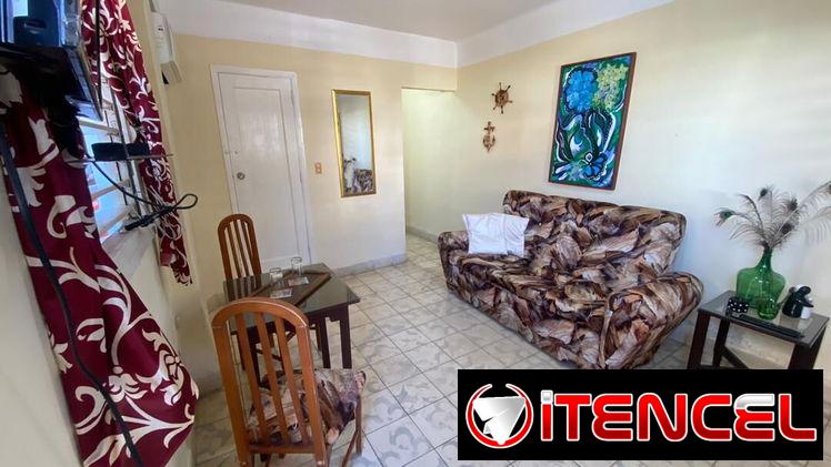 Renta por noche o por meses con garaje 11y82 Playa 280usd 53582376