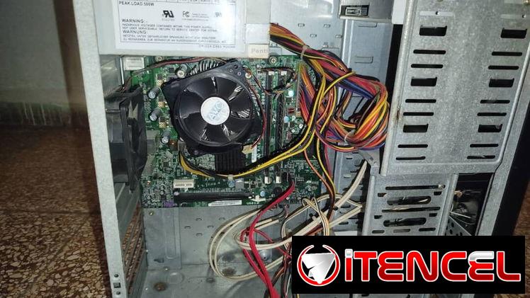 PC DE USO EN BUEN ESTADO💻⌨️