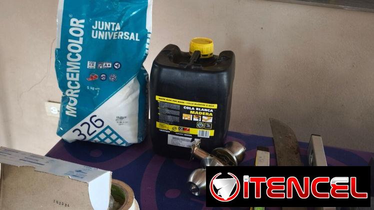 Herramientas de trabajo profesionales en venta ,negocio completo .Cierra de mano ,caladora etc
